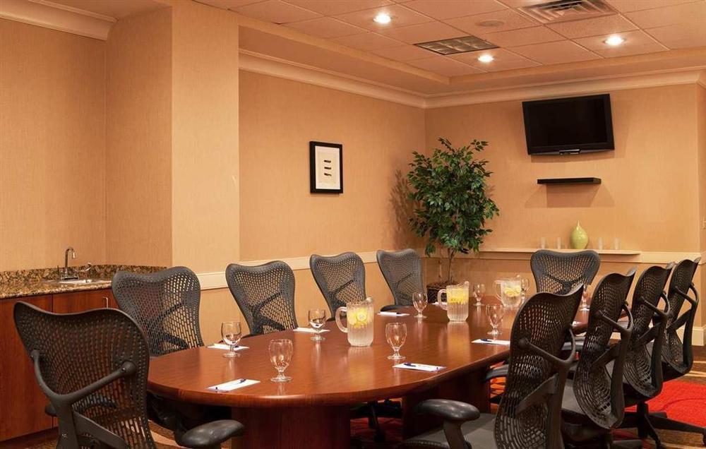 Hilton Garden Inn Philadelphia-Fort Washington Ανέσεις φωτογραφία