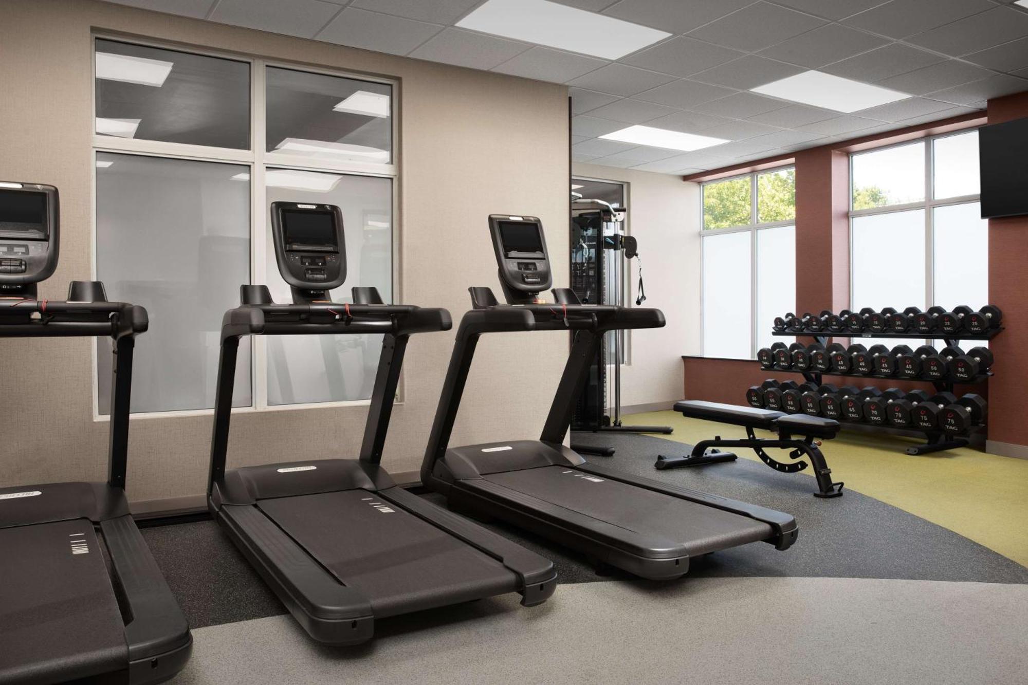 Hilton Garden Inn Philadelphia-Fort Washington Εξωτερικό φωτογραφία